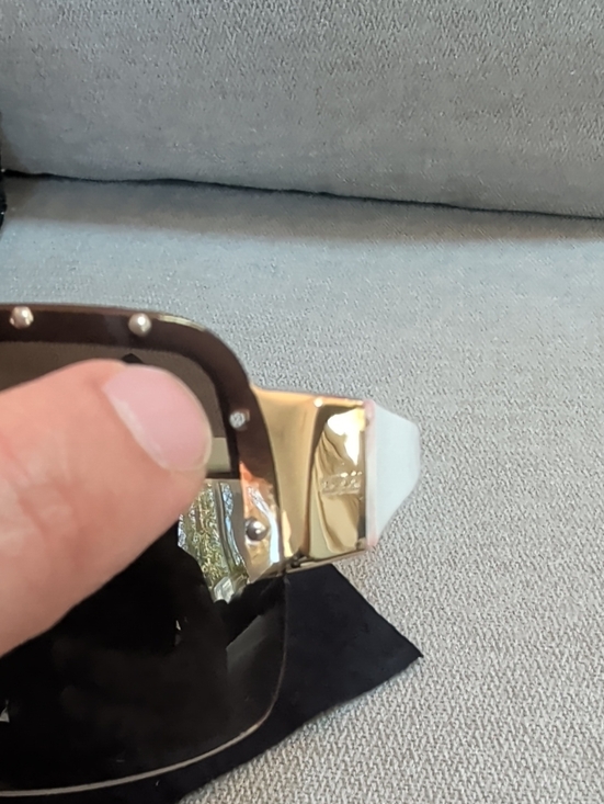 Gucci Vintage Bullet 1819/S Sunglasses Brown Gradient Lenses Gold Accents Y2K main image 5